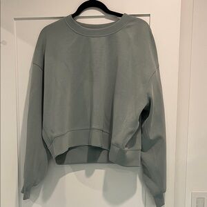 Lululemon Perfectly Oversized Cropped Crew Silver Blue Size 8